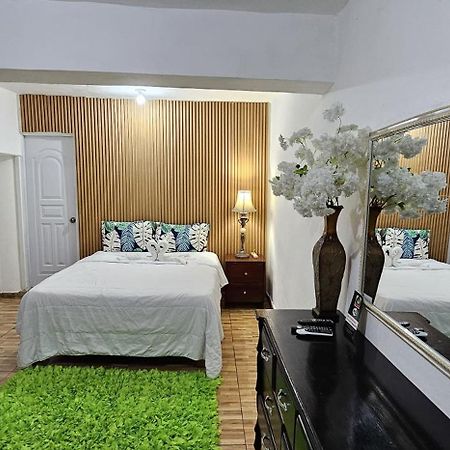 Hotel Cana Palma Zona Colonial Санто Доминго Екстериор снимка