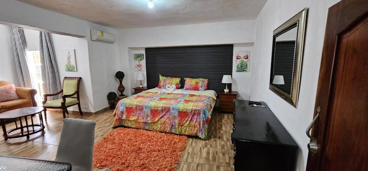 Hotel Cana Palma Zona Colonial Санто Доминго Екстериор снимка