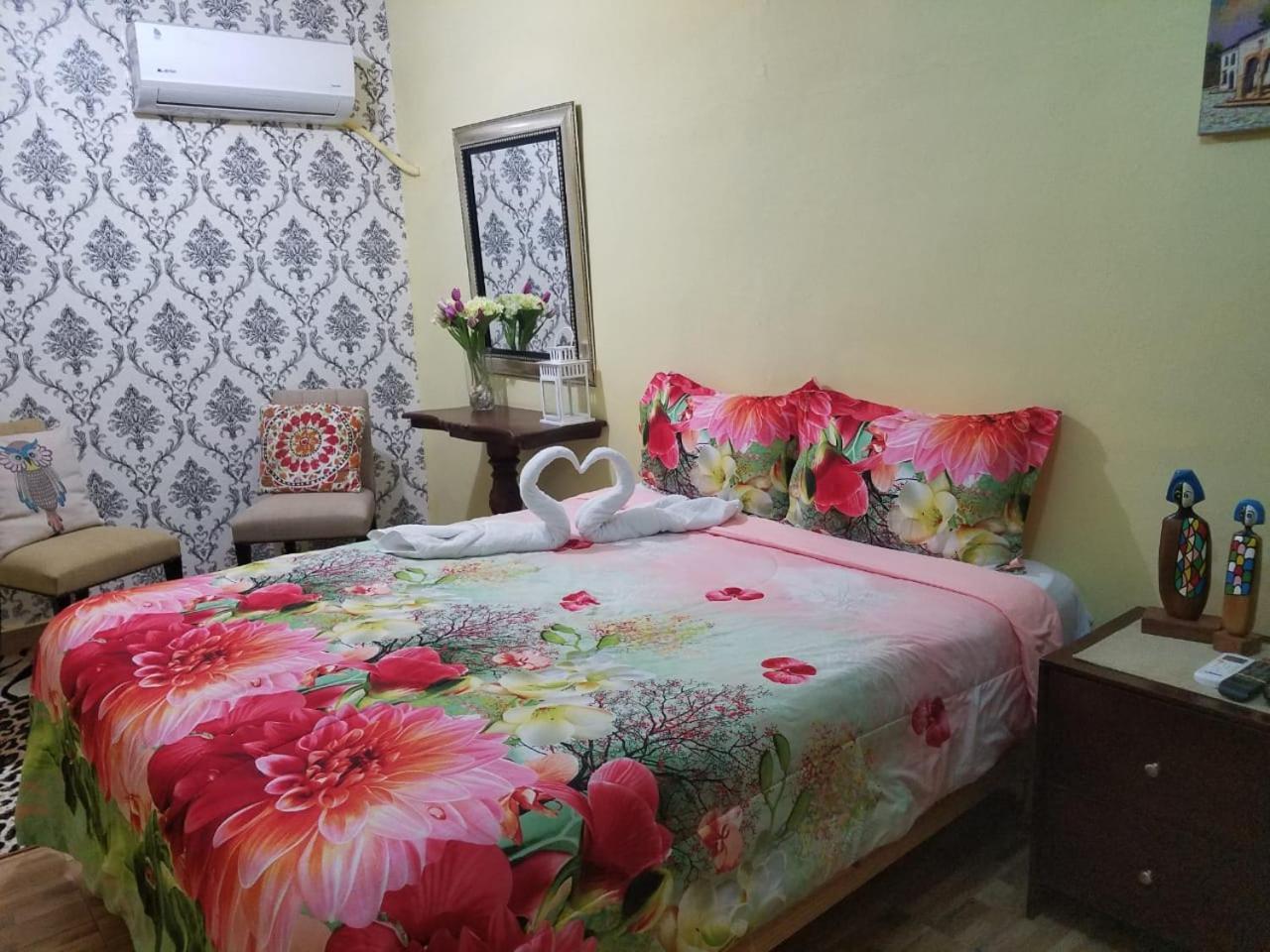 Hotel Cana Palma Zona Colonial Санто Доминго Екстериор снимка