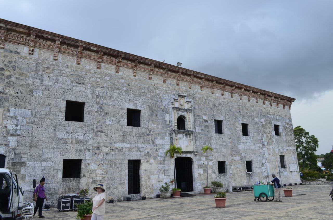 Hotel Cana Palma Zona Colonial Санто Доминго Екстериор снимка