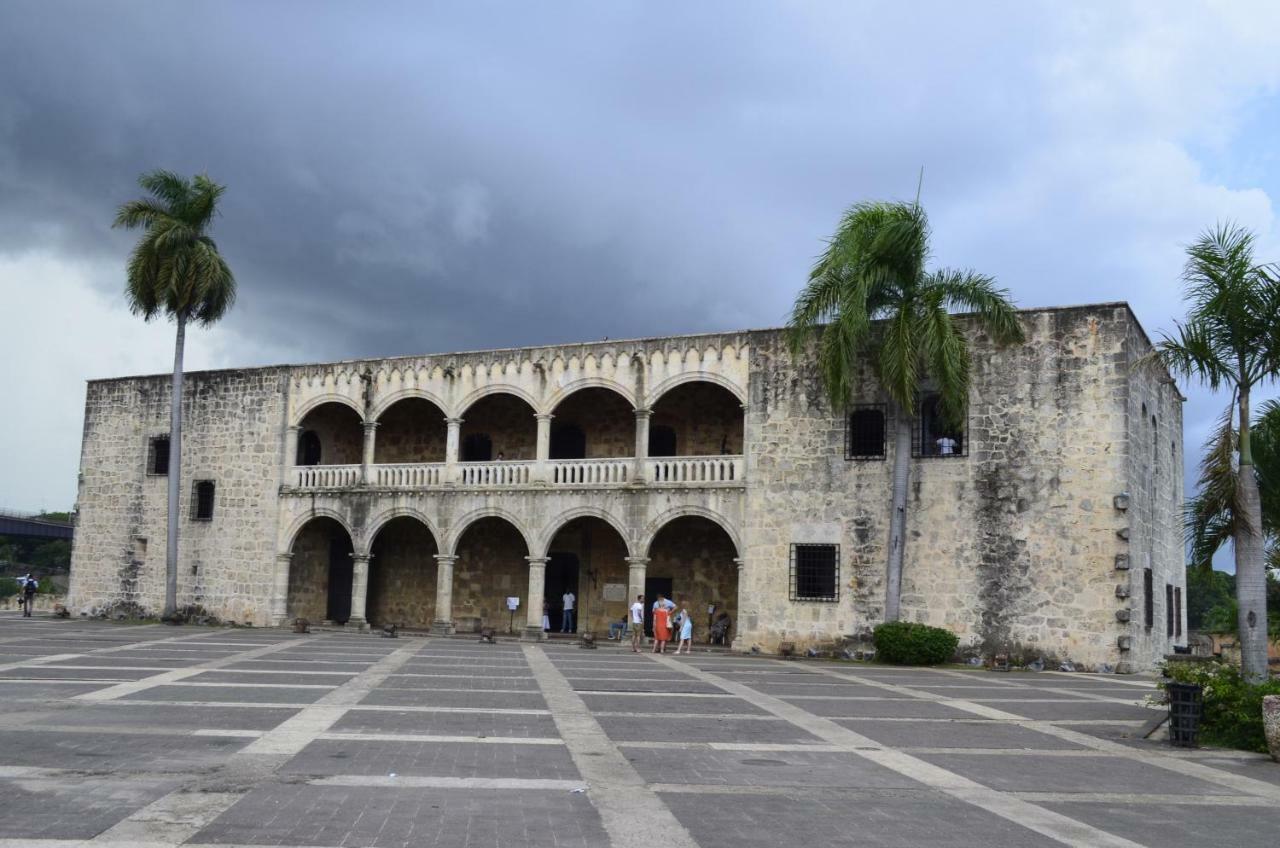 Hotel Cana Palma Zona Colonial Санто Доминго Екстериор снимка